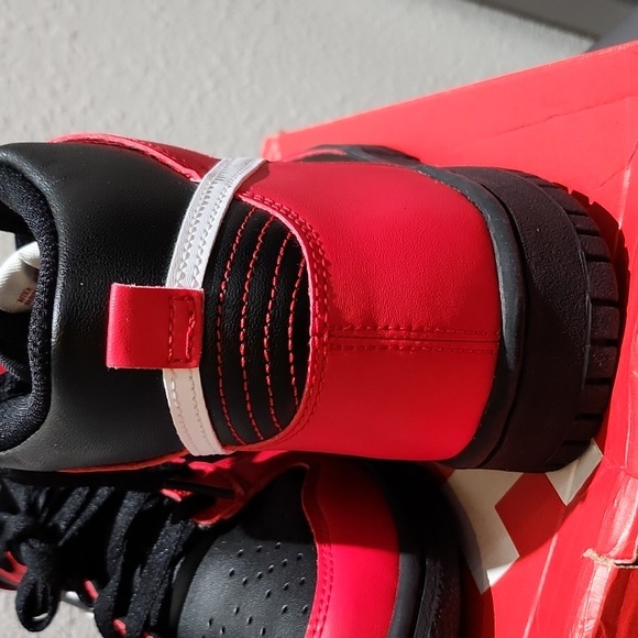 NIKE DUNK HIGH GS(bought in Europe) - Picture 3 of 5